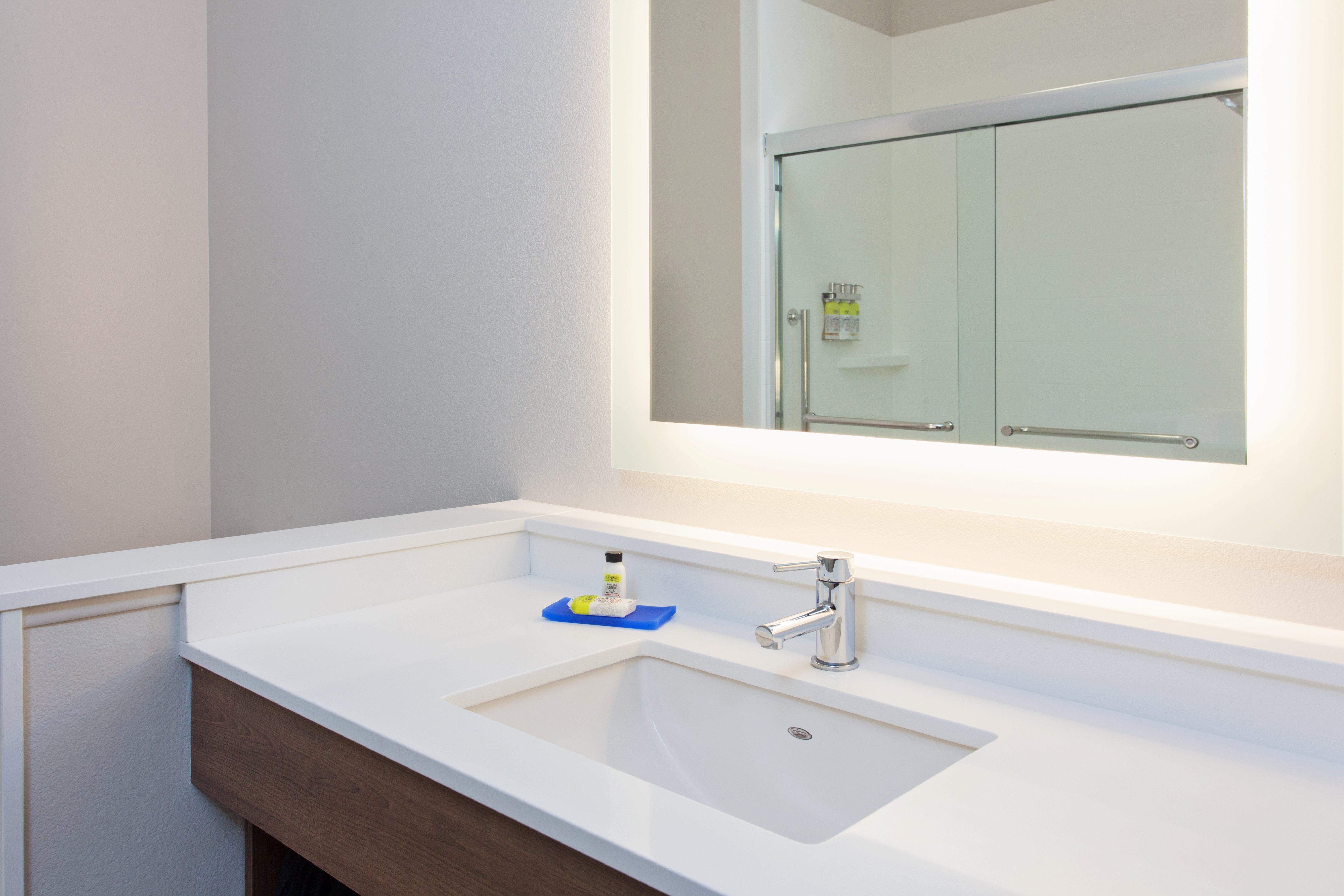 Holiday Inn Express & Suites - Moses Lake By Ihg מראה חיצוני תמונה