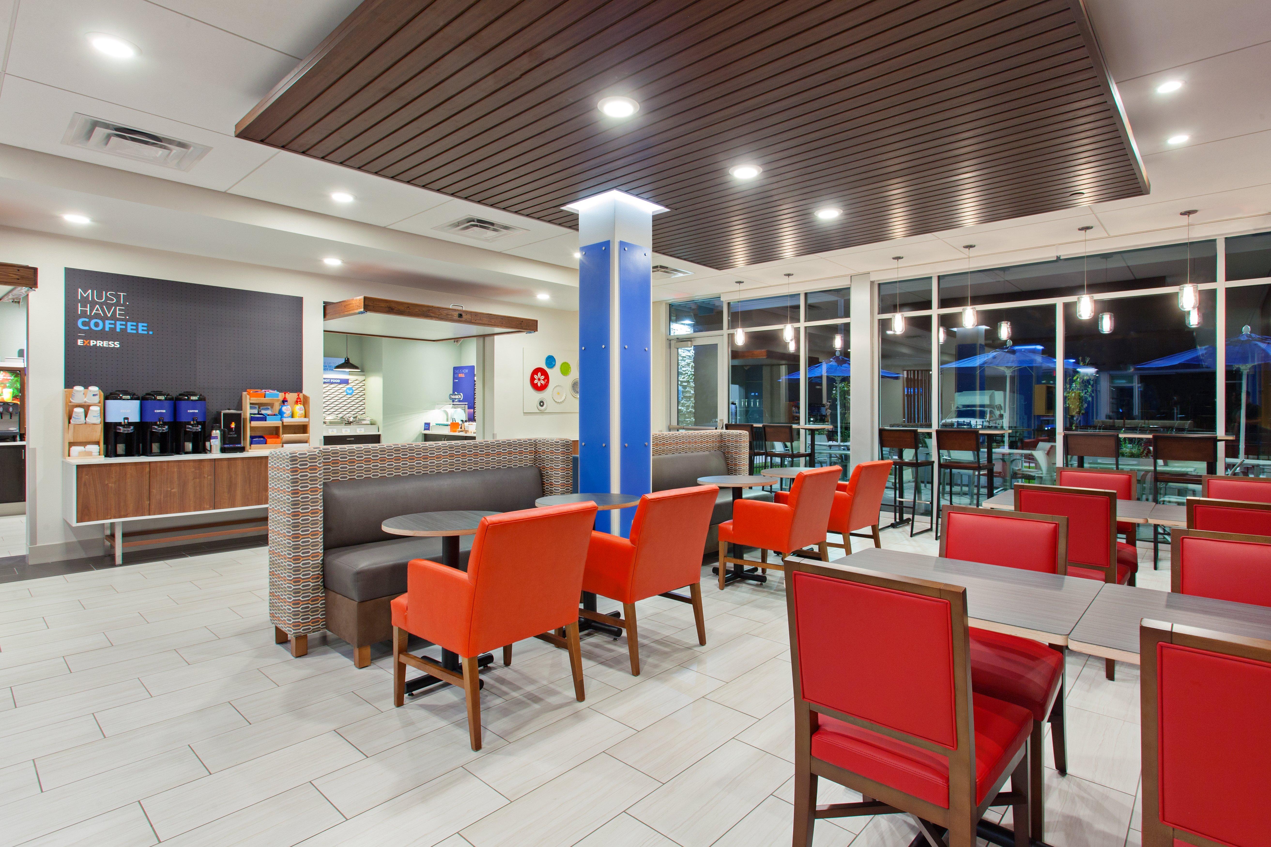 Holiday Inn Express & Suites - Moses Lake By Ihg מראה חיצוני תמונה