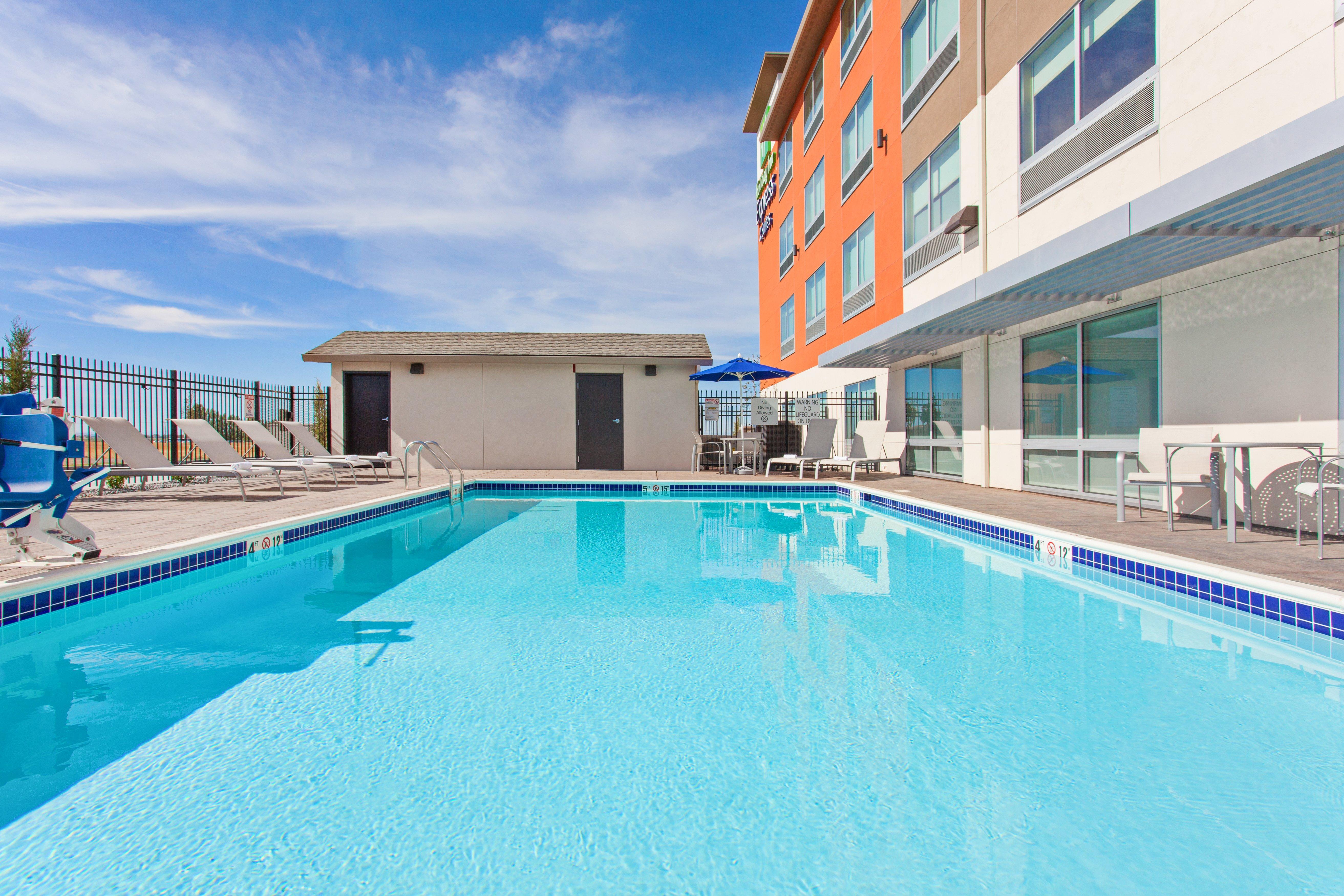 Holiday Inn Express & Suites - Moses Lake By Ihg מראה חיצוני תמונה